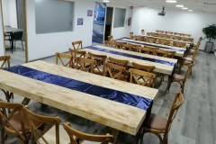 sillas-mesas-madera-crossback